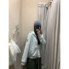 韩系简约徽章刺绣连帽拉链华夫格外套女慵懒风修身显瘦百搭秋卫衣