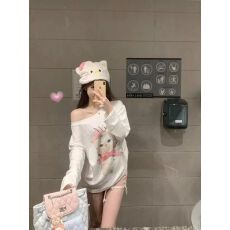 批发可爱猫咪油画印花宽松防晒罩衫T恤女春夏季新款<b class='q'>长袖</b>斜肩露肩上衣