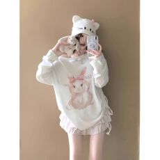 批发甜美可爱蝴蝶结兔兔印花斜肩抽绳<b class='q'>长袖</b>T恤女春夏季防晒宽松上衣