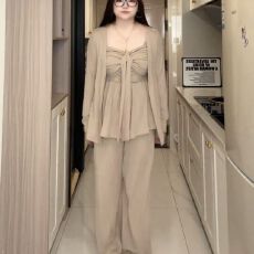 批发夏季春秋胖mm<b class='q'>大码</b>套装女遮肉显瘦吊带开衫阔腿裤韩慵懒风三件套女