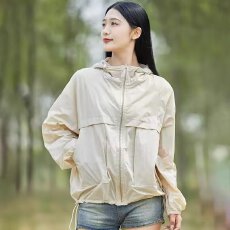 批发2026夏季短款防晒衣外套纯色女<b class='q'>户外</b>运动透气宽松皮肤衣防晒服