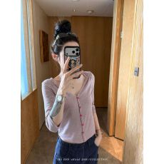 批发V领条纹<b class='q'>七分袖</b>薄款针织<b class='q'>T</b><b class='q'>恤</b>女夏季韩系修身显瘦短款开衫上衣