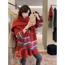 批发<b class='q'>秋</b>冬新款慵懒风提花毛衣＋短裙套装(配围巾)