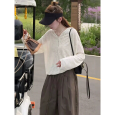 批发连帽半开领轻薄微透长袖防晒罩衫<b class='q'>女</b>