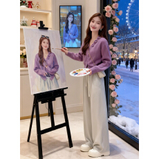批发一整套<b class='q'>针织衫</b>外套搭配休闲裤2026春秋V领花朵<b class='q'>开衫</b>紫色毛衣阔腿<b class='q'>裤</b>
