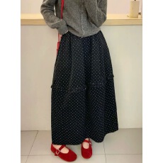批发韩系<b class='q'>秋</b>冬毛呢木耳花边波点半身裙宽松显瘦百搭垂坠感打底半身裙