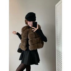 批发韩版仿狐狸毛皮草马甲女2025<b class='q'>秋</b>冬新款小个子百搭拼接PU皮背心外套