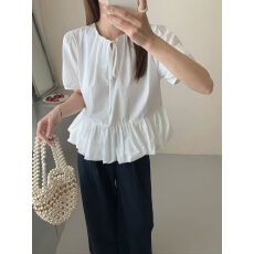 批发法式小个子泡泡袖花边<b class='q'>衬衫</b>女春夏季新款短袖宽松显瘦圆领减龄上衣