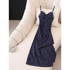 批发韩系别致<b class='q'>碎花</b>吊带连衣裙女春季2026新款清新气质收腰开叉A字长裙