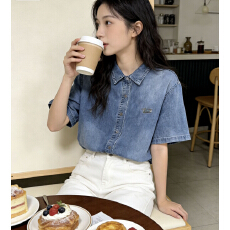 批发<b class='q'>牛仔</b>短袖衬衫女夏季2026新款设计感别致小众日系复古港味宽松<b class='q'>上衣</b>