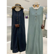 批发<b class='q'>牛仔</b>无袖<b class='q'>背心</b>连衣裙气质名媛高端女神范高级感2025夏新款复古裙子