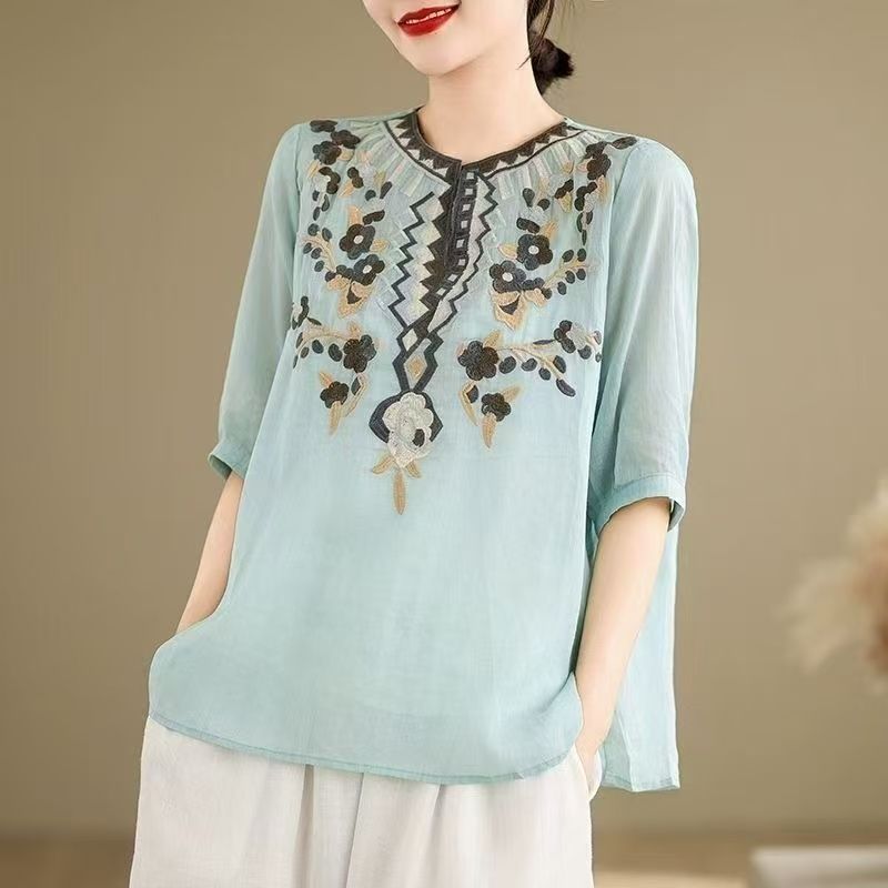 RY2041# 夏季新款民族风刺绣花纯麻衬衫女五分袖V领宽松显瘦薄款套头衫