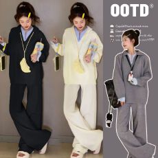 批发现~2025新孕妇秋冬衬衣假两件拼接时尚毛衣休闲款时尚套装显瘦