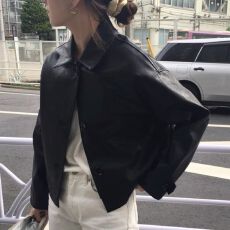 批发韩国秋季新款复古帅气机车简约宽松短款夹克仿皮衣外套女