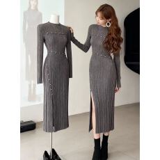 批发轻熟优雅风灰色长袖针织连衣裙女冬季修身显瘦开叉气质高级感<b class='q'>长裙</b>