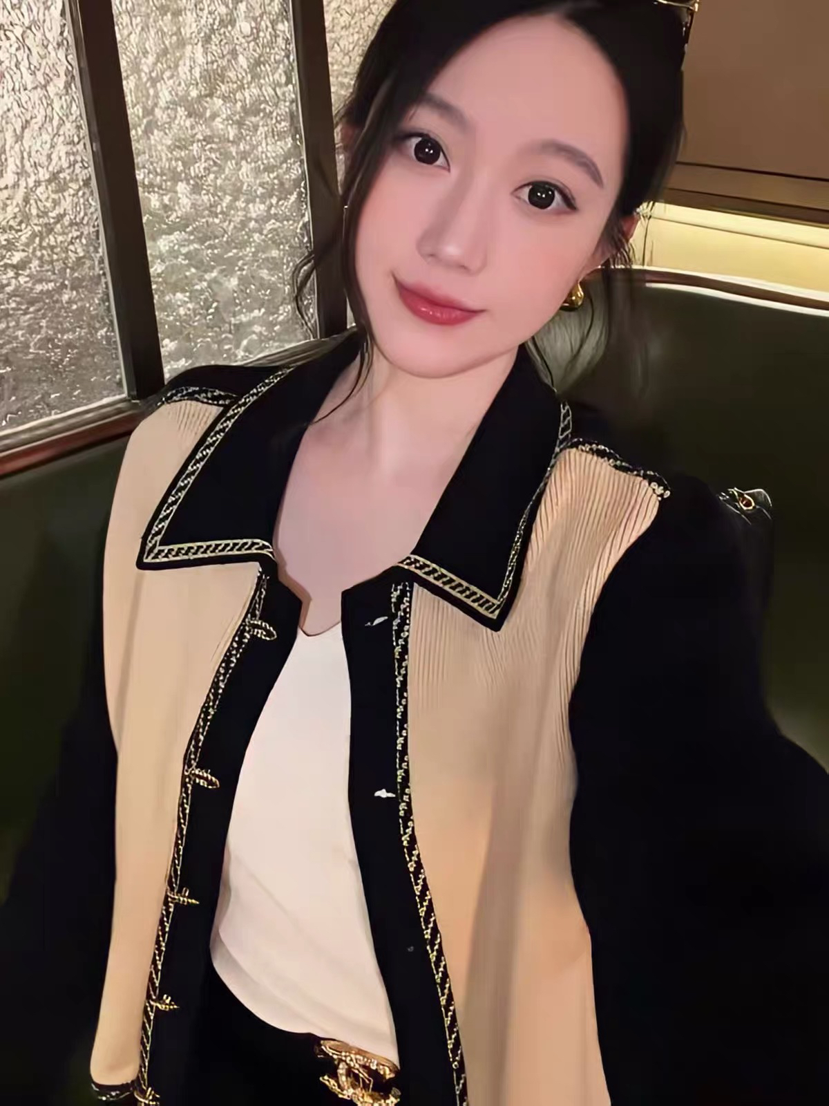 BY34308# 小香针织外套撞色织带开衫女秋季新款气质休闲宽松慵懒设计感上衣 服裝批發女裝批發服飾貨源