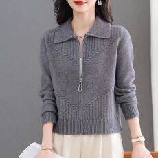 批发2025春秋新款翻领针织羊毛开衫女<b class='q'>妈妈装</b><b class='q'>时尚</b>洋气显瘦短款毛衣外搭