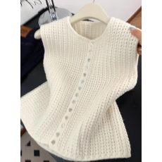 批发单排扣设计感马夹2026春季针织衫欧货洋气纯色通勤<b class='q'>百搭</b>无袖马甲女