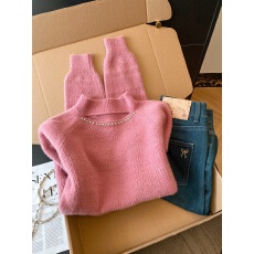 批发实拍～法式钉珠镂空<b class='q'>打底衫</b>女秋冬2025新款慵懒风<b class='q'>宽松</b>气质毛衣