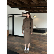 批发大女主设计感棕色工装羊毛呢ol<b class='q'>连衣裙</b>百搭气质针织一步裙