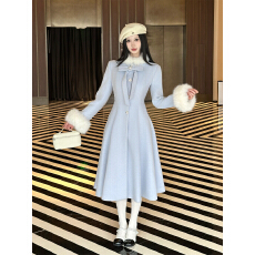 批发高级感显瘦蝴蝶结收腰毛领呢长款大衣女