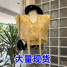 批发法式温柔风蕾丝飘带<b class='q'>无袖</b>衬衫女夏季新款碎花拼接小衫时尚显瘦上衣
