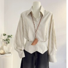 批发逸动生姿 收腰条纹<b class='q'>衬衫</b>女士春秋<b class='q'>职业</b>通勤<b class='q'>衬衣</b>开叉设计感上衣