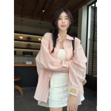 批发秋季新款<b class='q'>韩版</b>时尚条纹防晒<b class='q'>衬衫女</b>复古拼色别致宽松外搭开衫上衣薄