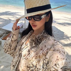 批发美式复古慵懒蛇纹<b class='q'>印花</b>飘带衬衫女老钱风气质宽松轻薄防晒外套上衣