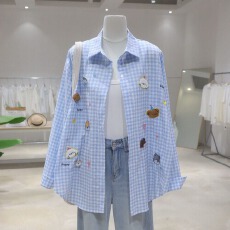 批发学院风趣味刺绣翻领格纹长袖防晒衬衫女秋<b class='q'>冬</b>季宽松休闲松弛感衬衣