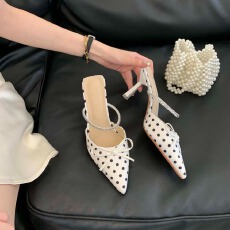 批发 新款波点尖头高跟鞋女蝴蝶结后空包头细跟凉拖鞋女氛围感