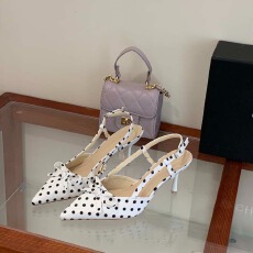 批发甜美蝴蝶结包头凉鞋女仙女风圆点尖头高跟鞋细跟后空单鞋女