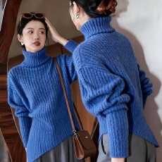 批发高领蓝色针织<b class='q'>打底衫</b>女秋冬季新款不规则下摆修身显瘦单穿长袖毛衣