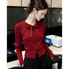 批发纯欲酒红色蝴蝶结系带毛衣针织打底衫秋冬修身上衣