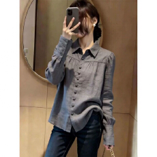 批发韩系法式设计感灰色<b class='q'>长袖</b><b class='q'>衬衫</b>女通勤小众气质上衣2026春季新款百搭
