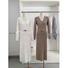 批发OKSHOP 针织连衣裙女秋<b class='q'>冬</b>内搭打底长裙v领气质修身显瘦包臀裙子