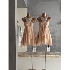 批发Hotdog 热狗很辣【月光宝石】钉珠挂脖不规则<b class='q'>连衣裙</b>女高级感短裙