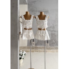 批发白水女 小白花套组 花边吊带背心&防走光裙<b class='q'>裤</b>女春设计感纯欲<b class='q'>上衣</b>