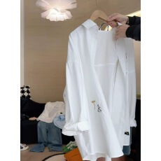 批发白色棉质独特长袖<b class='q'>衬衫</b>女2026早春款韩版重工<b class='q'>刺绣</b>上衣