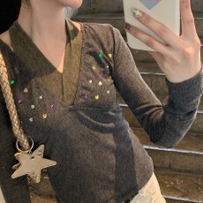 批发挂脖假两件长袖上衣女设计感小众初<b class='q'>秋</b>V领彩钻修身打底衫