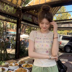 批发印花短袖t恤女夏季辣妹绿色格子短裙韩系穿搭套装夏