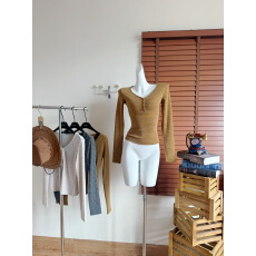 批发im向 云朵绒感~醋酸羊毛正肩V领<b class='q'>针织</b><b class='q'>打底衫</b>女显瘦磨毛内搭上衣