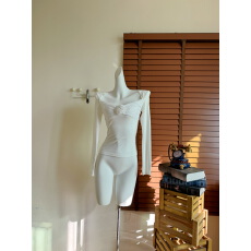 批发Lattitude/杨小鹭 亮片拼接修身显瘦<b class='q'>白色</b>针织上衣花朵抹胸<b class='q'>背心</b>T恤