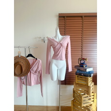 批发Fart Shop捕梦录 带胸垫蕾丝长袖女冬半身裙粉色纯欲圣诞<b class='q'>套装</b>