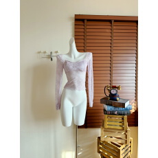 批发JustQin 12/23雾蕾悸动新冬装性感打底蕾丝上衣V领长袖T恤女