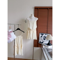 im向 露思同款! 莱赛尔立体抽皱木耳边吊带裙温柔垂感微A连衣裙