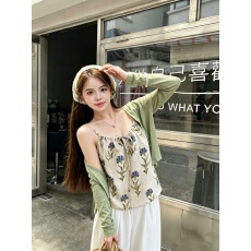 批发<b class='q'>大码</b>实拍~韩版吊带背心女叠穿胖MM防晒长袖<b class='q'>开衫</b>套装两件套
