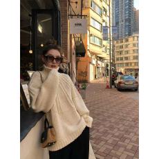 米杏色高领罗纹羊毛针织衫女新款粗织麻花毛衣