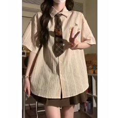 批发日系复古卡通刺绣短袖<b class='q'>衬衫</b>女2026夏休闲百搭高级感ins风<b class='q'>情侣</b><b class='q'>短</b>衬