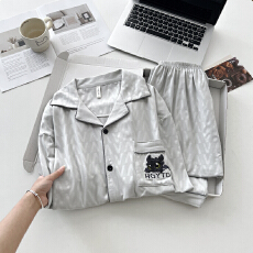 批发新款男士睡衣春秋季仿棉压花高级感开衫翻领长袖长裤家居服套装